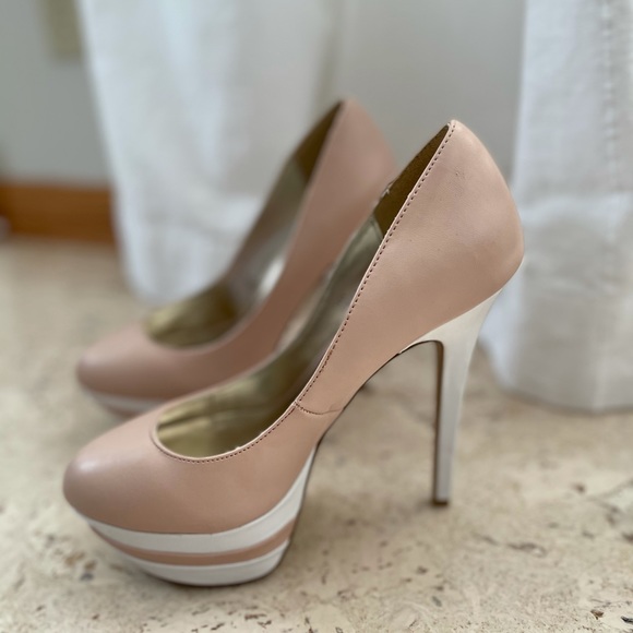 Very good condition - ladies nude pumps - Picture 3 of 6